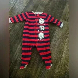 Gerber sleep and play.